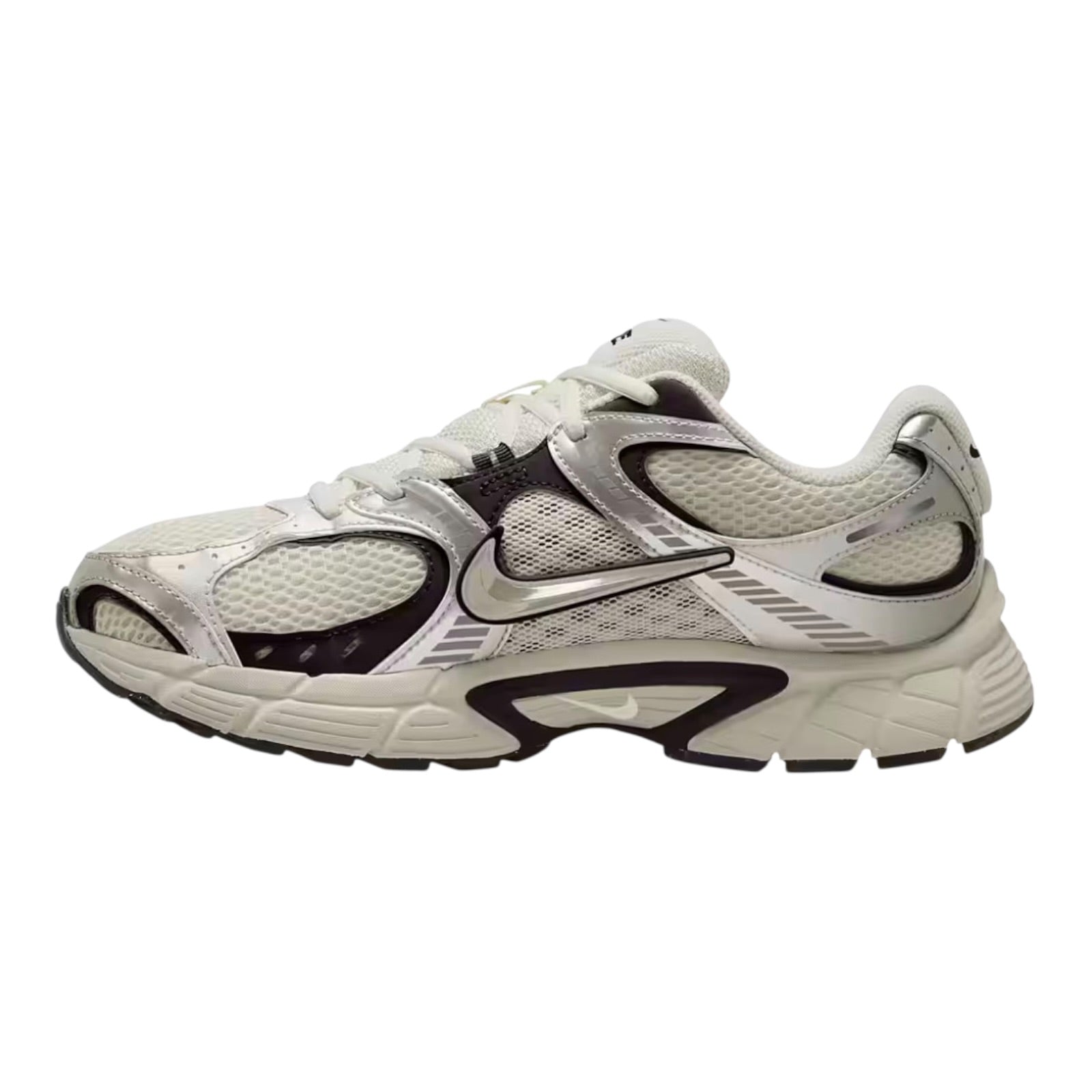Nike V5 RNR Sneakers Size EU40